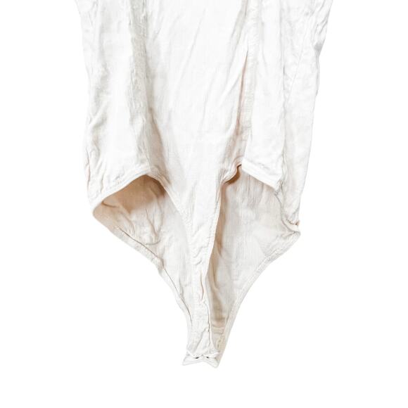 Intimately Free People Pippa V-Wire Bodysuit White Size Medium EUC - Picture 6 of 6
